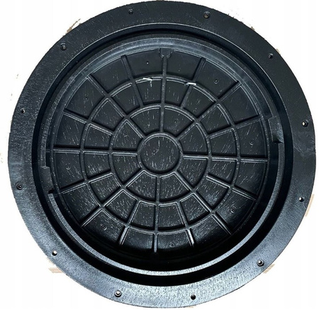 Właz 5T polimerowy CZARNY A50