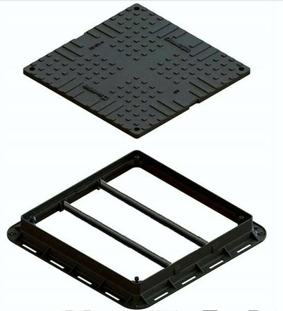 Właz V CO, kwadrat, A15 czarny 680/680 H80